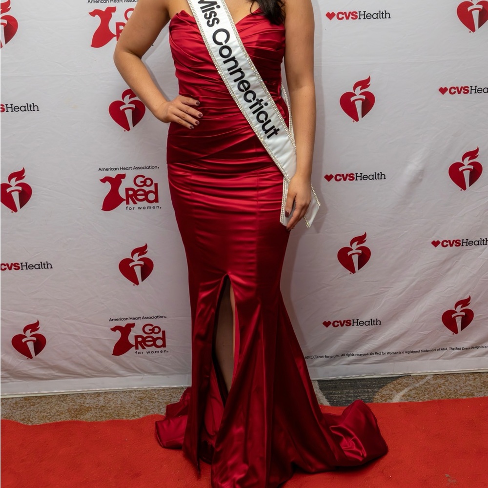 Portia and Scarlett Red Gown